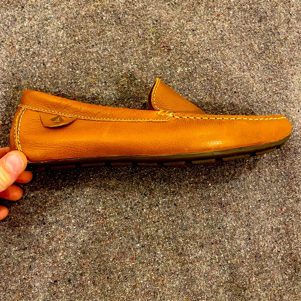 Sperry Davenport Loafer.